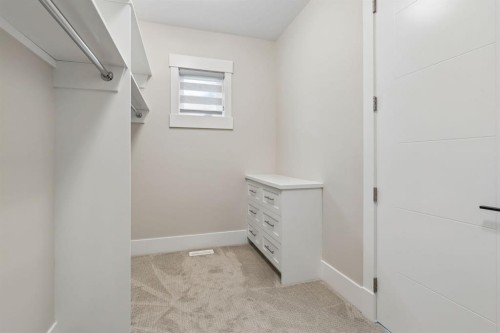 1012 17 Street Nw, Calgary, AB 