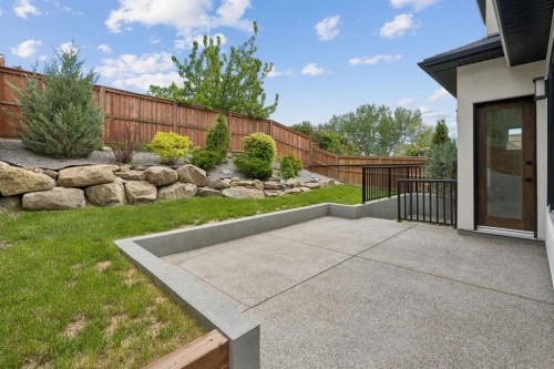 1012 17 Street Nw, Calgary, AB 