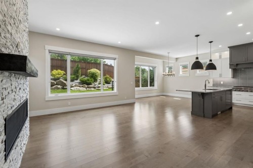 1012 17 Street Nw, Calgary, AB 
