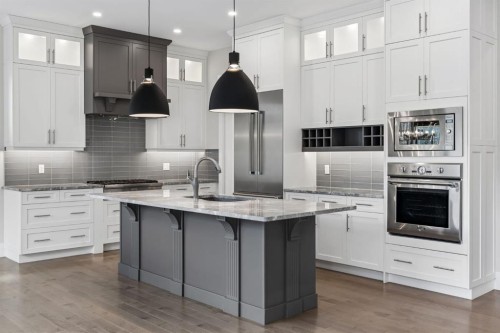 1012 17 Street Nw, Calgary, AB 