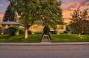 3216 27 Street Sw, Calgary, AB 