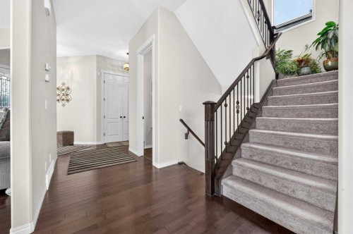 40 Sherwood Manor Nw, Calgary, AB 