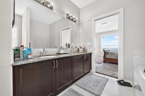 40 Sherwood Manor Nw, Calgary, AB 