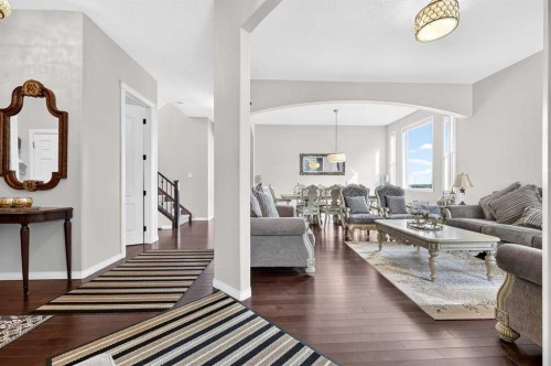 40 Sherwood Manor Nw, Calgary, AB 