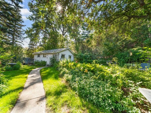 3205 4 Street Sw, Calgary, AB 