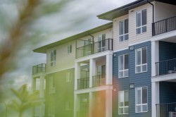 1305-47 Creekview Gardens Calgary, AB T2X 6K7