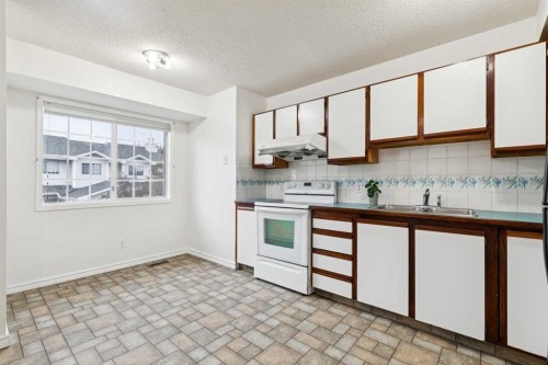 412 Hawkstone Manor Nw, Calgary, AB 