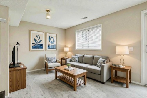 412 Hawkstone Manor Nw, Calgary, AB 
