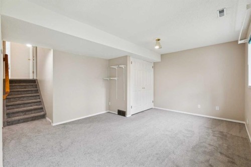 412 Hawkstone Manor Nw, Calgary, AB 