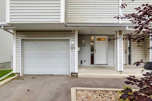 412 Hawkstone Manor Nw, Calgary, AB 