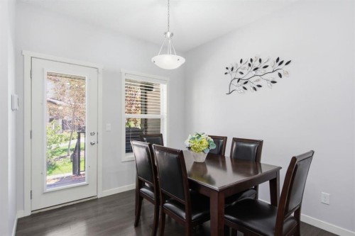 126 Copperpond Landing Se, Calgary, AB 