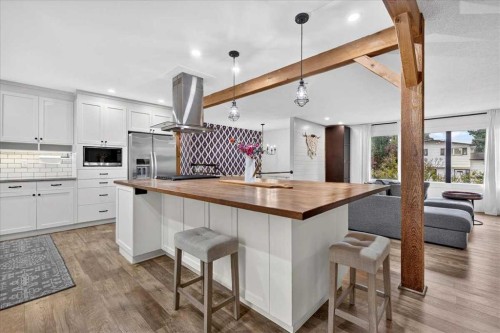 1703 107 Avenue Sw, Calgary, AB 