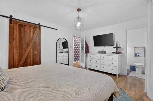 1703 107 Avenue Sw, Calgary, AB 