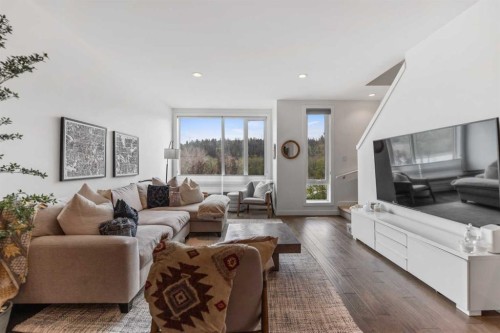 3040 Parkdale Boulevard Nw, Calgary, AB 