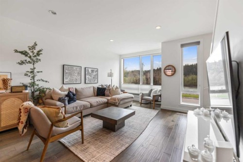 3040 Parkdale Boulevard Nw, Calgary, AB 