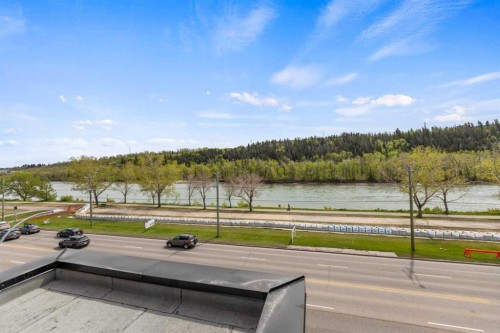 3040 Parkdale Boulevard Nw, Calgary, AB 