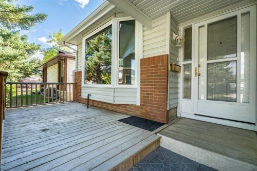 367 Woodridge Place Sw, Calgary, AB 