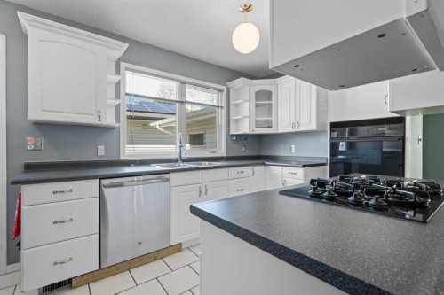 367 Woodridge Place Sw, Calgary, AB 