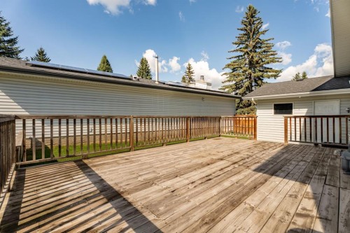 367 Woodridge Place Sw, Calgary, AB 