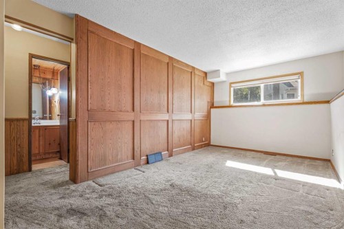 367 Woodridge Place Sw, Calgary, AB 