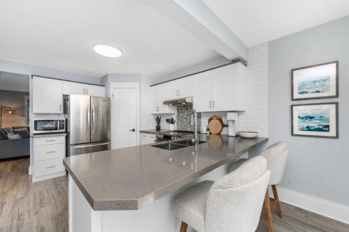 135 Country Hills Drive Nw, Calgary, AB 