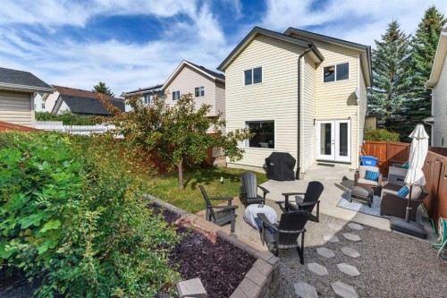 135 Country Hills Drive Nw, Calgary, AB 