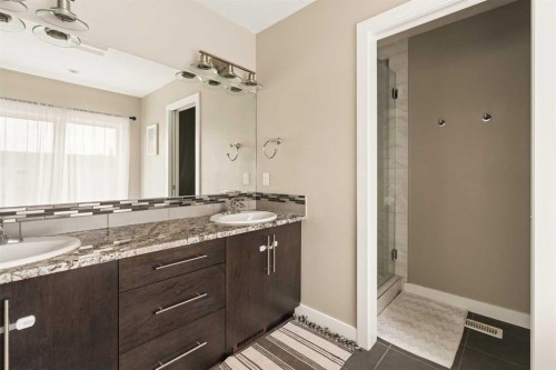124 25 Avenue Ne, Calgary, AB 