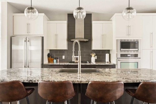 124 25 Avenue Ne, Calgary, AB 