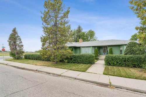 5015 15 Street Sw, Calgary, AB 