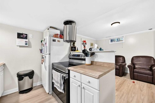 116 Midland Crescent Se, Calgary, AB 