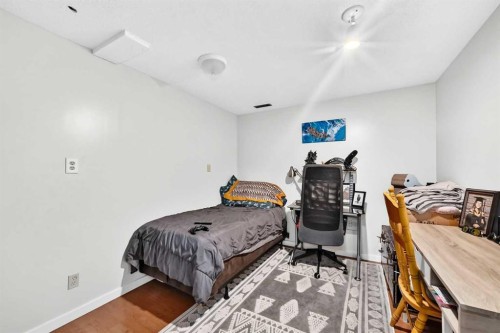 116 Midland Crescent Se, Calgary, AB 