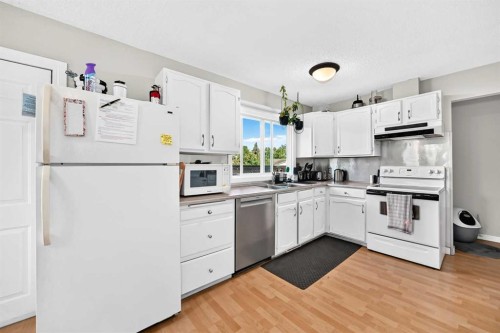 116 Midland Crescent Se, Calgary, AB 