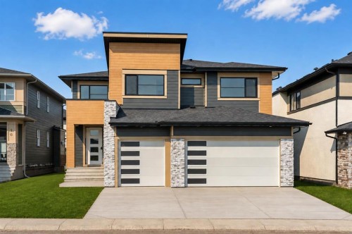 8 North Bridges Glen, Langdon, AB 