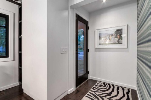 4715 15 Street Sw, Calgary, AB 