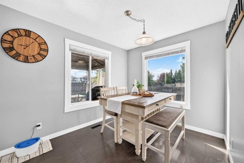 122 Aspen Circle, Strathmore, AB 