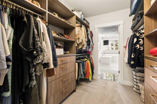 2216 22 Avenue Sw, Calgary, AB 