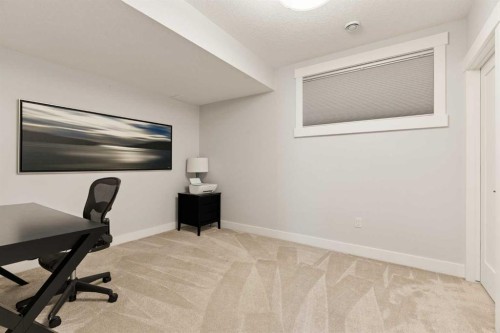 2216 22 Avenue Sw, Calgary, AB 