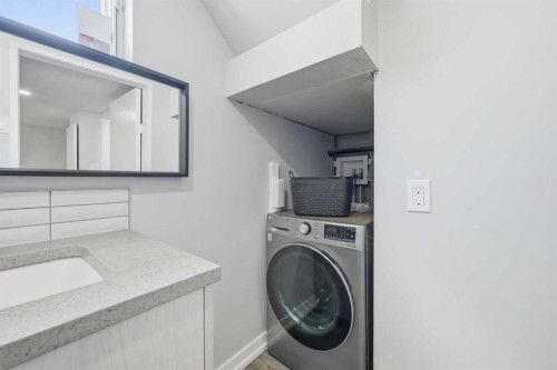 2119 22 Avenue Sw, Calgary, AB 
