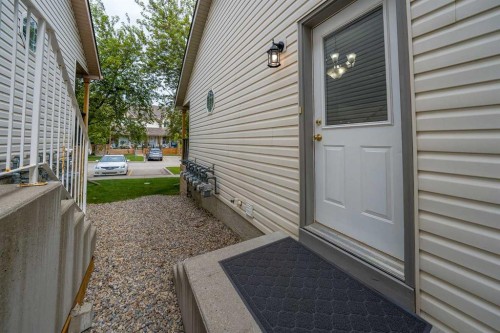 73 Hidden Valley Villas Nw, Calgary, AB 