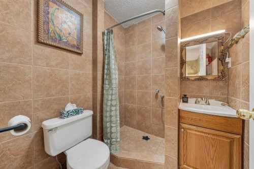 73 Hidden Valley Villas Nw, Calgary, AB 