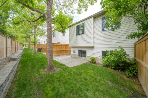 73 Hidden Valley Villas Nw, Calgary, AB 