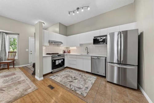 73 Hidden Valley Villas Nw, Calgary, AB 