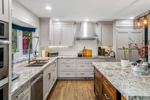 5011 Viceroy Drive Nw, Calgary, AB 