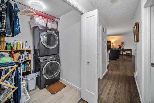 5011 Viceroy Drive Nw, Calgary, AB 