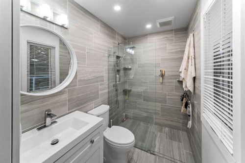 5011 Viceroy Drive Nw, Calgary, AB 