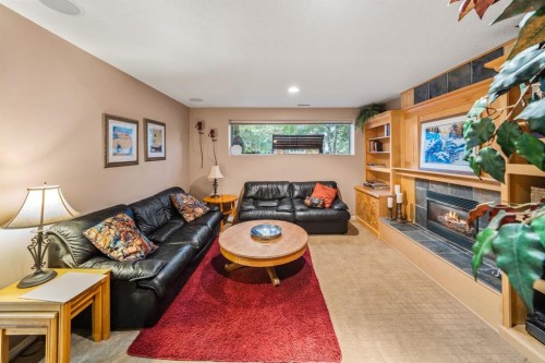 5011 Viceroy Drive Nw, Calgary, AB 