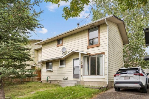 124 Pineset Place Ne, Calgary, AB 
