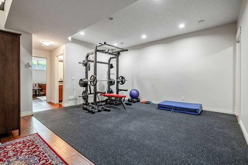 1134 17 Avenue Nw, Calgary, AB 
