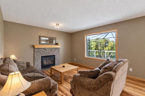 93 Tuscany Meadows Common Nw, Calgary, AB 