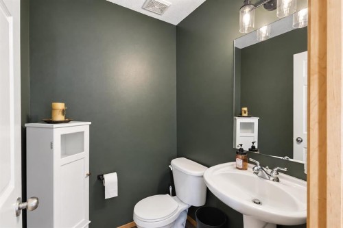 93 Tuscany Meadows Common Nw, Calgary, AB 